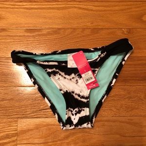 BRAND NEW BIKINI BOTTOM!